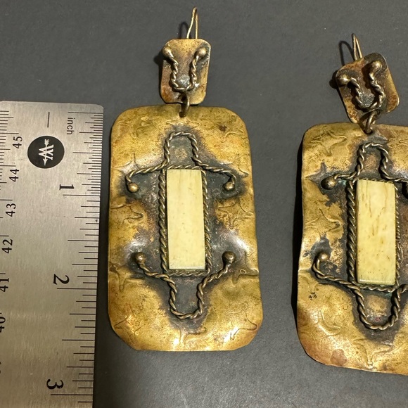 Vintage Brazilian earrings with real ivory detail - Picture 15 of 17